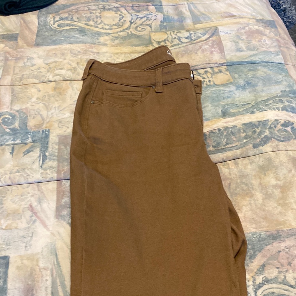 Great pants size 8